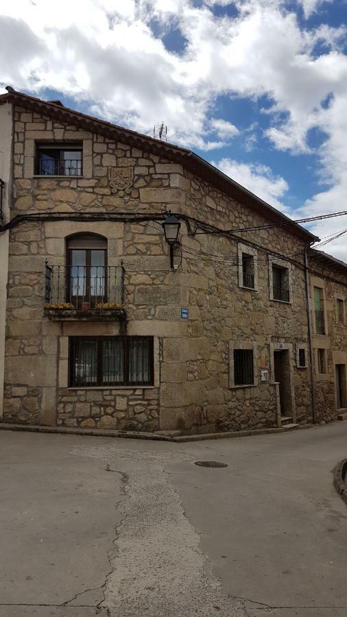 Casa Rural La Plazuela Vila Navalonguilla Exterior foto